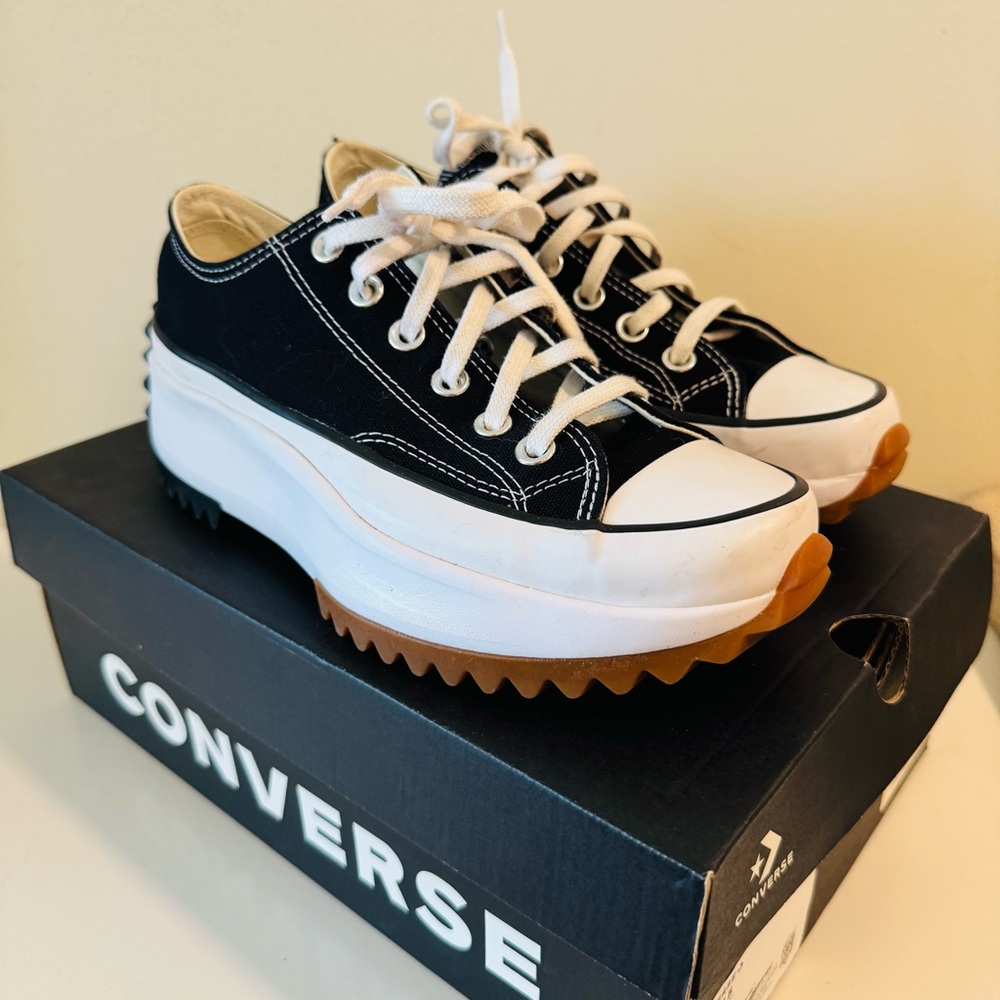 Converse Run Star Hike OX Black/White Platform Sneakers size Women 7.5 / Men 6
